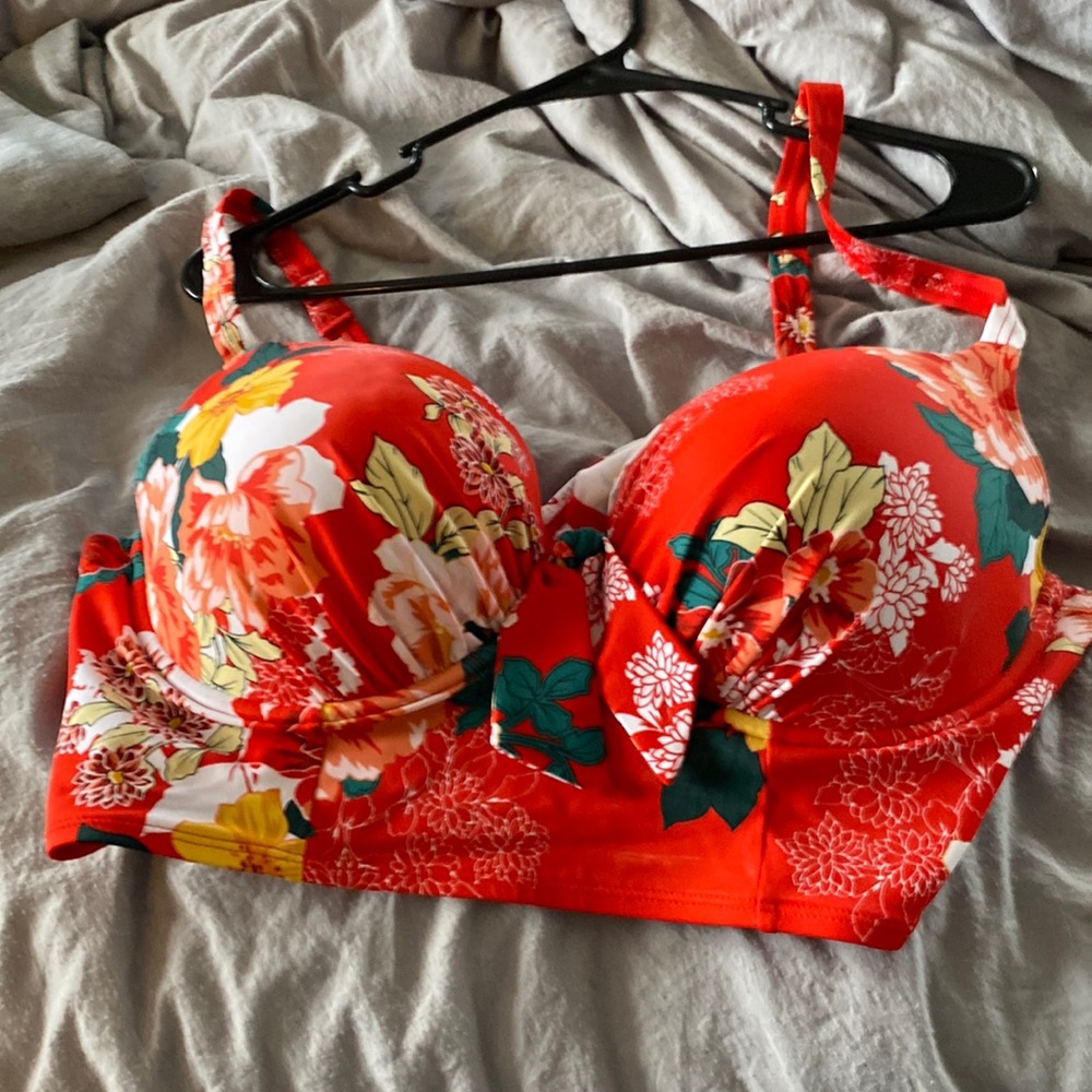 TORRID Red Bloom Underwire Push-Up Tie-Front Bikini Top - 2X